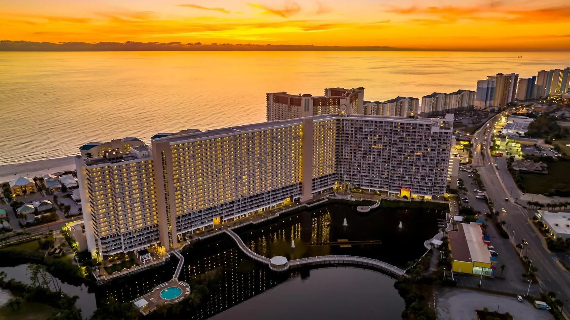Apartment Laketown Wharf 1232 Panama City Beach